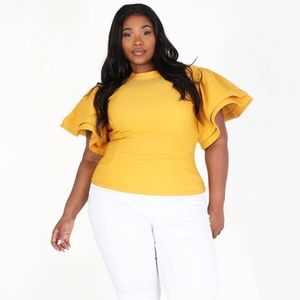 FLUTTER SLEEVE TOP